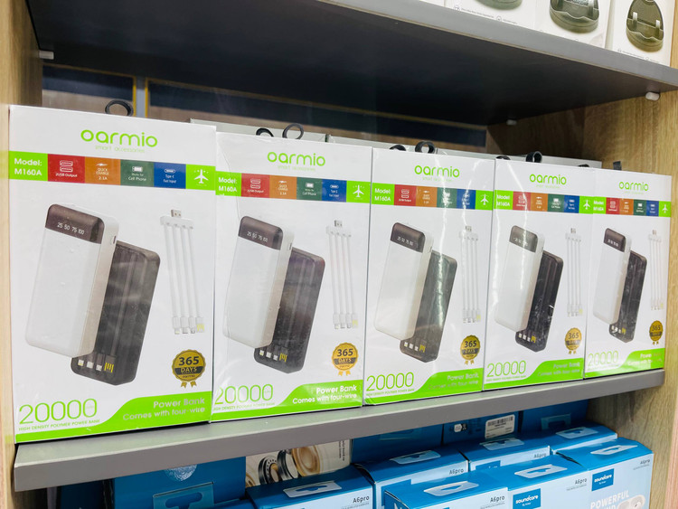 پاوربانک اورایمو Oraimo Traveler4 ظرفیت 20000 میلی آمپر